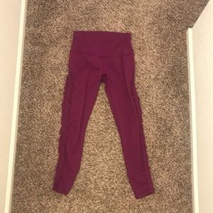 Lulu Lemon magenta leggings size 8
